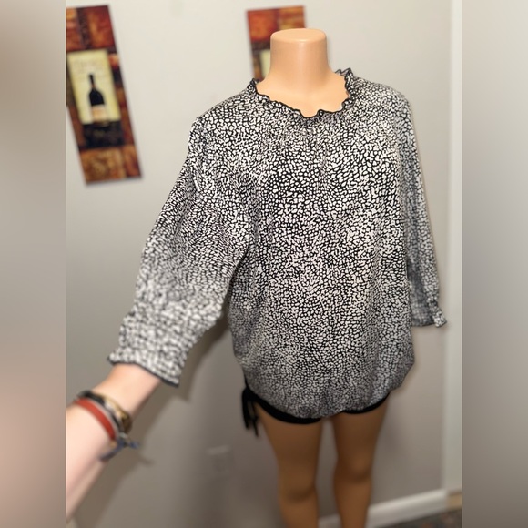 TOP LONG SLEEVE SIZE XL - Picture 2 of 7